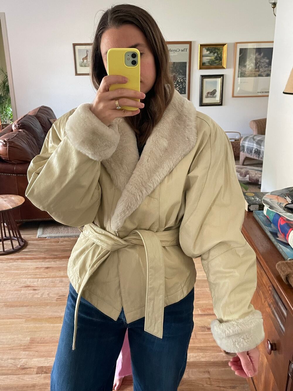 Vintage 80s Cream Cropped Leather Jacket Sherpa Trim